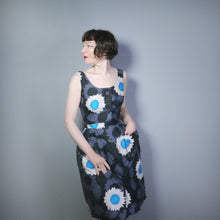 Load image into Gallery viewer, 60s BLACK BUTTON THROUGH DAY DRESS WITH BIG FLORAL PRINT - S