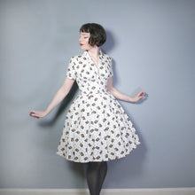 Load image into Gallery viewer, 50s 60s TEXTURE WHITE COTTON DRESS WITH SMALL ROSE PRINT - S