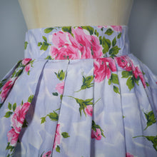 Load image into Gallery viewer, PALE GREY WITH PINK CABBAGE ROSE PRINT HANDMADE 50s SKIRT - 25&quot;