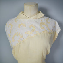 Load image into Gallery viewer, 40s SEMI-SHEER PALE YELLOW AND CREAM TWOTONE BLOUSE - L