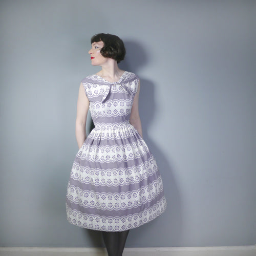 50s GREY AND WHITE FULL SKIRTED DAY DRESS WITH TIE NECK - M