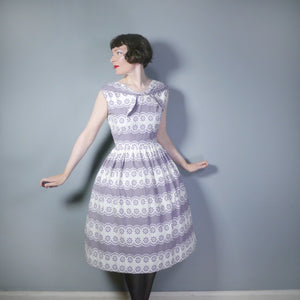 50s GREY AND WHITE FULL SKIRTED DAY DRESS WITH TIE NECK - M