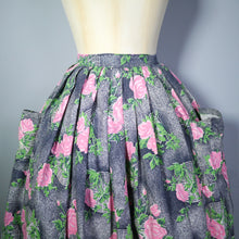 Load image into Gallery viewer, 50s PINK ROSE AND SPIDER WEB -ESQUE PRINT GREY FULL SKIRT - 33&quot;