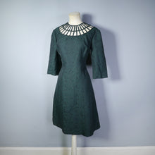 Load image into Gallery viewer, 60s CUT OUT LADDER NECKLINE DARK GREEN SHIFT DRESS - L
