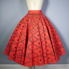 Load image into Gallery viewer, 50s RED TAFFETA FULL CIRCLE SKIRT WITH FLOCKED DIAMOND PATTERN - 25.5-26&quot;
