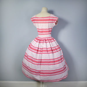 50s RED AND WHITE PRINTED COTTON DRESS WITH FULL SKIRT AND BOWS - S