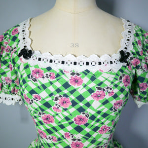 50s GREEN FLORAL CHECK DRESS WITH TIERED FULL SKIRT AND VELVET RIBBON LACE TRIM - S