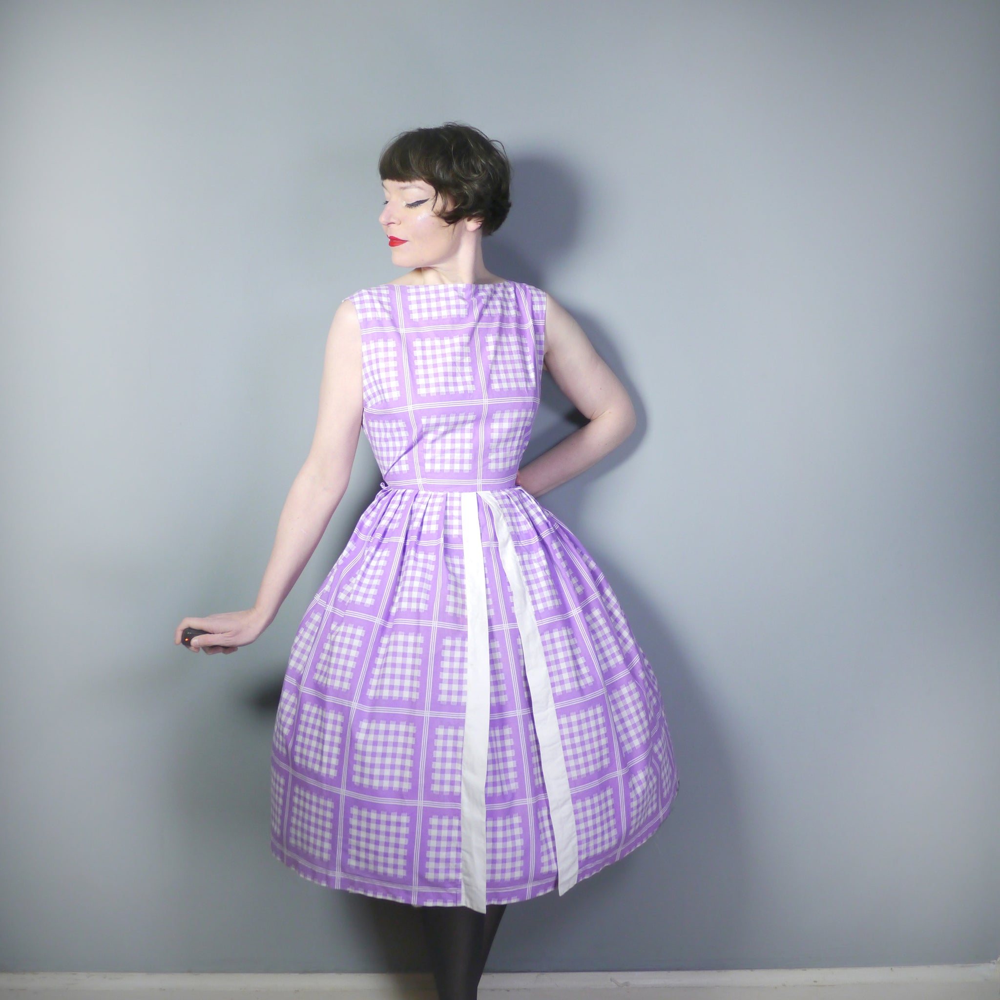 Purple 50s sale dress