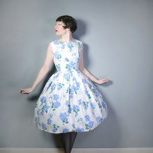 Load image into Gallery viewer, 50s BLUE ROSE FLORAL PRINT COTTON DAY DRESS - S