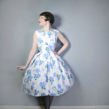 Load image into Gallery viewer, 50s BLUE ROSE FLORAL PRINT COTTON DAY DRESS - S