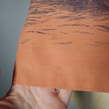 Load image into Gallery viewer, 50s DUSKY ORANGE SCENIC MOUNTAIN WITH RUINS NOVELTY FULL SKIRT - 25.5&quot;