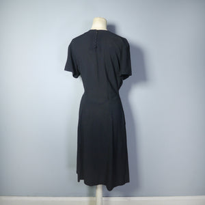 40s BLACK RAYON DRESS WITH WHITE SEQUIN FEATHER EMBELLISHMENT - M